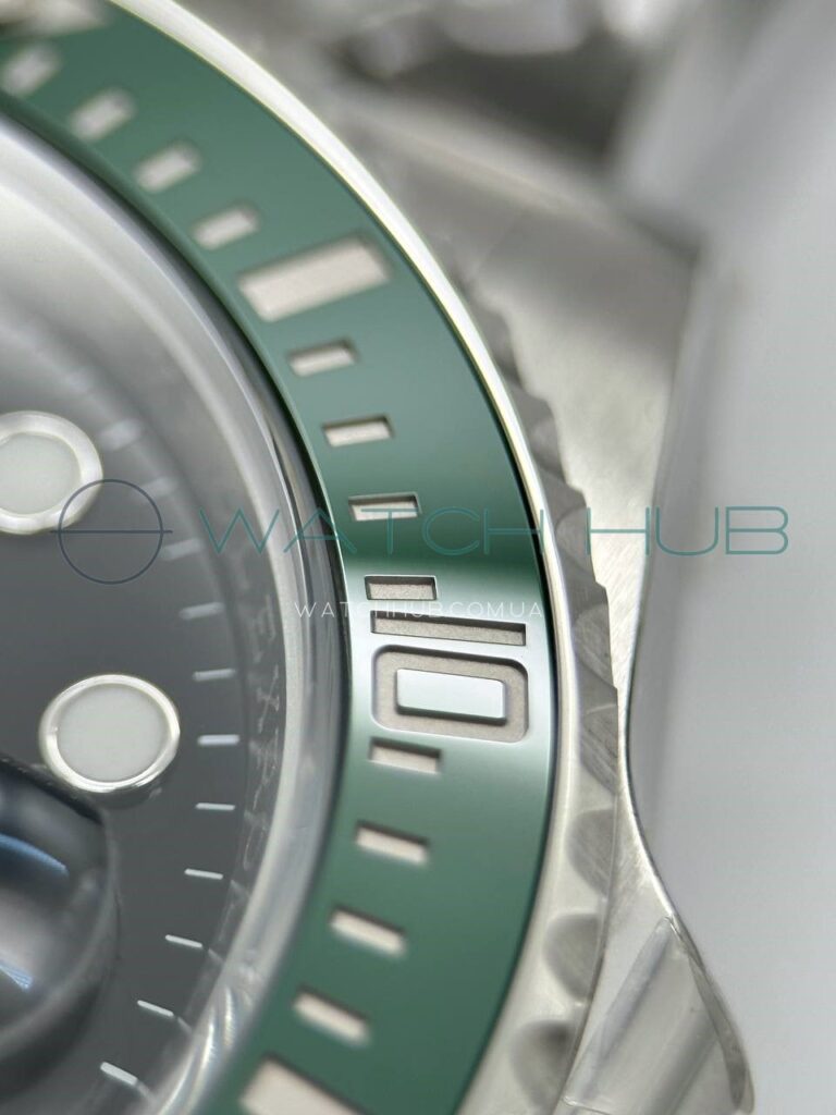 godinnyk rolex submariner starbucks 41 mm blacl dial ref.m126610lv 0002 6 watchhub