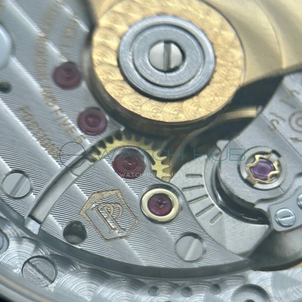 patek philipe nautilus zoom watchhub (2)